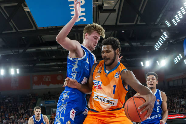 迁中的新风 迁中的新风