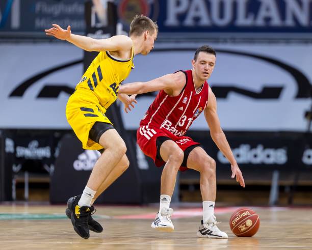 聚战斗力打 聚战斗力打